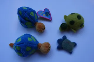 Einige Plüsch- und Filz-Objekte, meist als kleine Geschenke an mich.